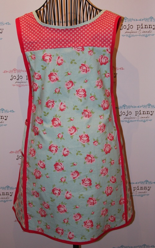 PERIOD APRONS 1780s - 1960s - jojo pinny